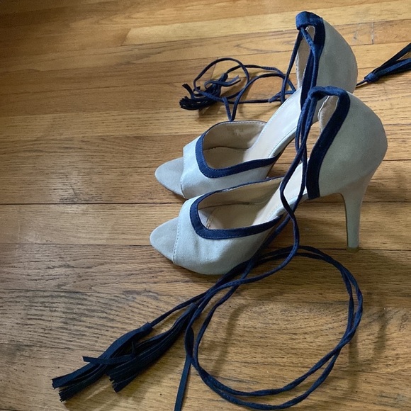 Yoki high heels - Picture 7 of 7